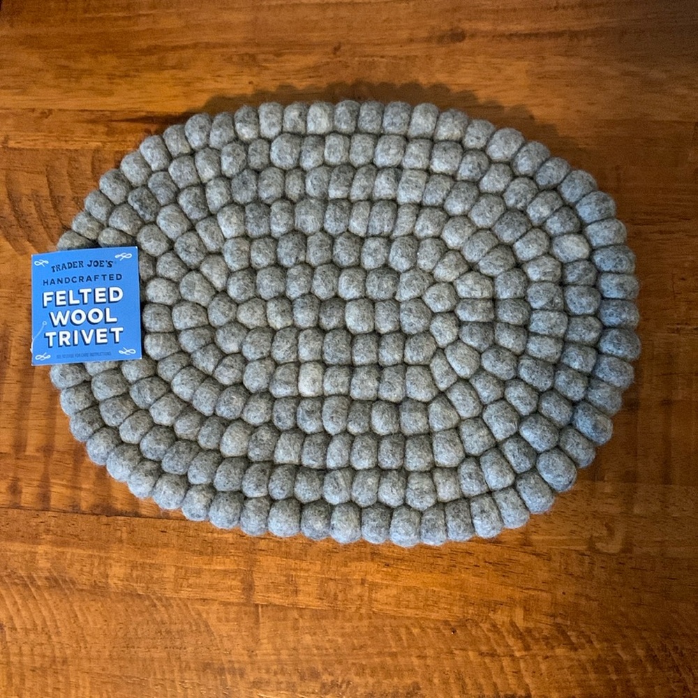 🆕 Trader Joe’s Felted Wool Oval Trivet in Grey